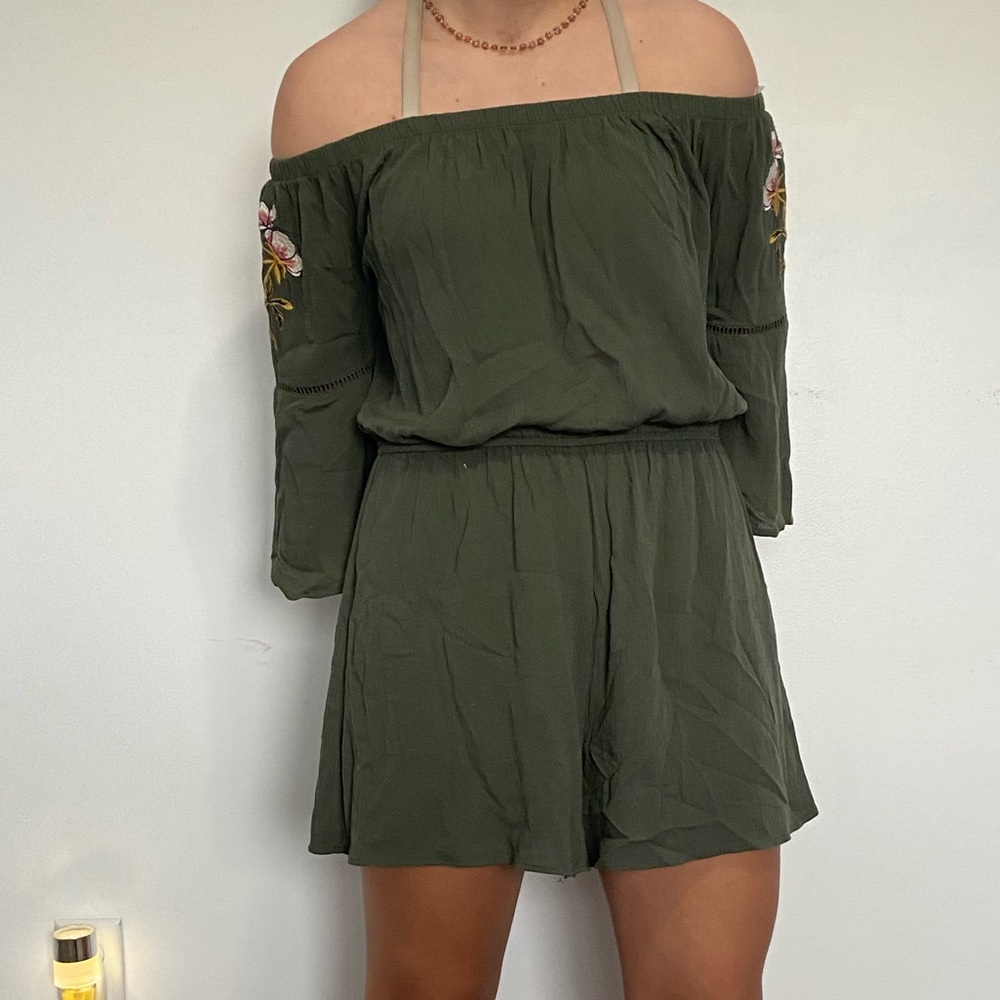 Green Romper Floral Embroidered Flowers - Large